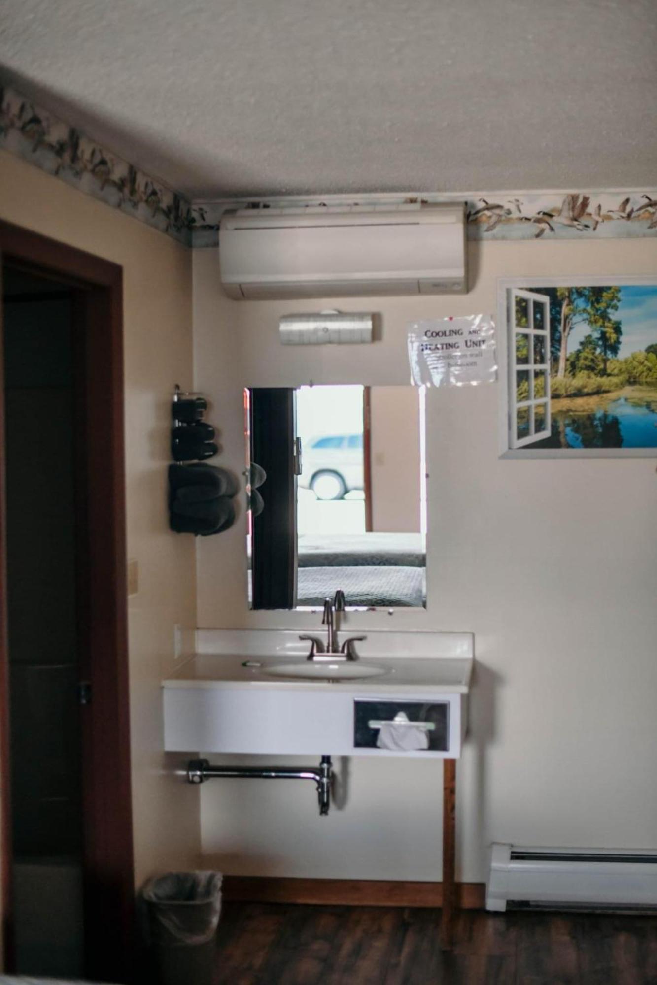 לינקולן Briarwood Motor Inn מראה חיצוני תמונה